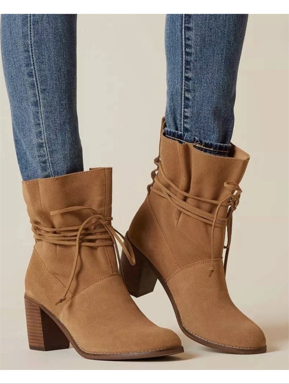 Toms Mila Bootie In Toffee Suede  Size 7